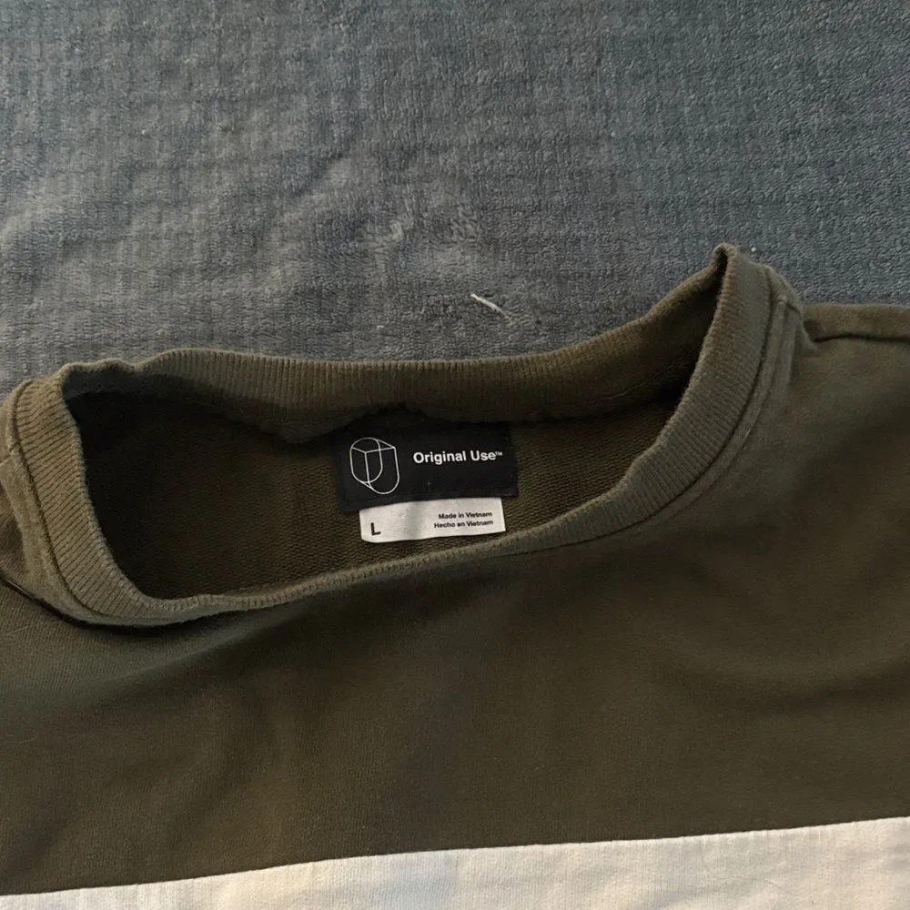 Original Use Olive and White Colorblock Crewneck